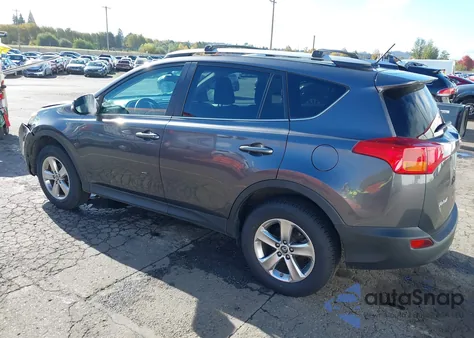 2015 Toyota Rav4 Xle from USA, damaged, VIN 2T3RFREV6FW232668